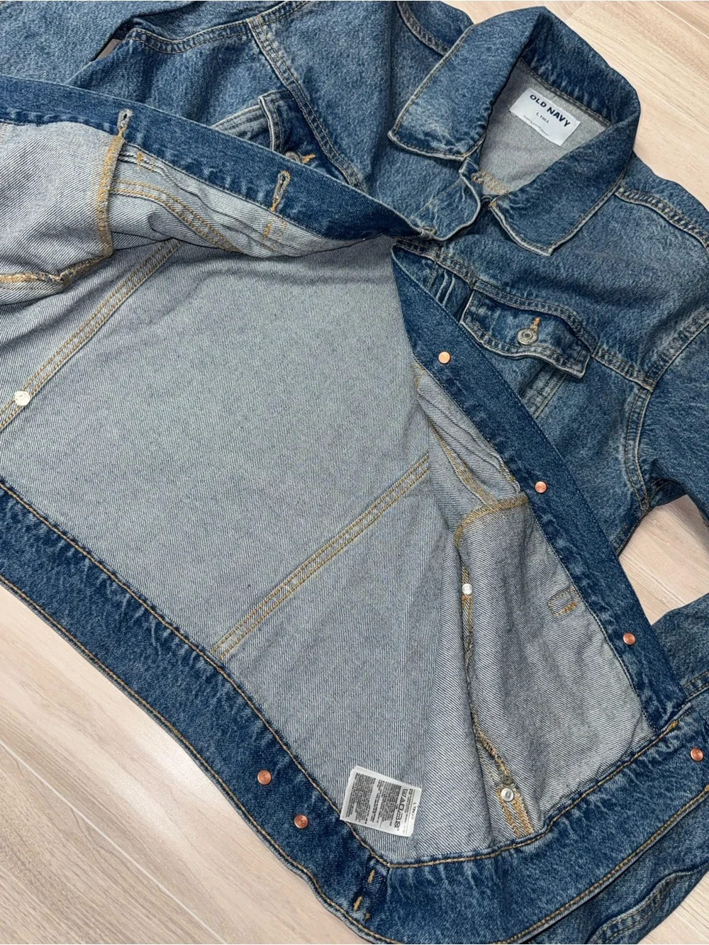 Old Navy Blue Denim Trucker Jacket - Women's